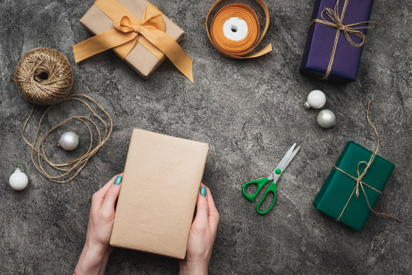 Gifting & Packaging
